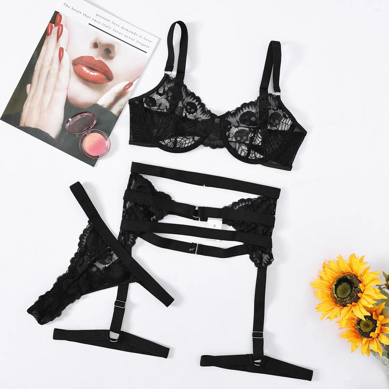 Beth Skull Lace Lingerie Set